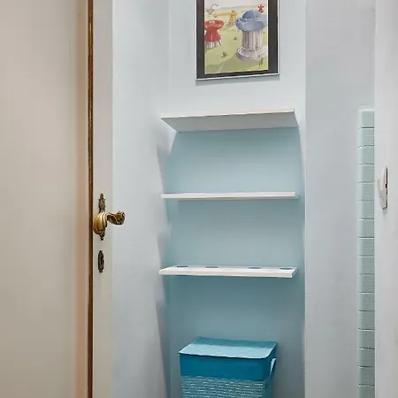 Apartman Silver Sword *