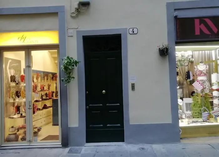 Apartment Silver Sword Florence