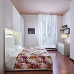 Silver Sword Apartamento *
